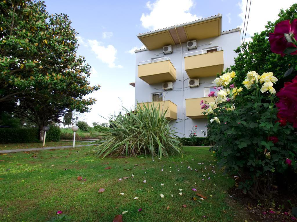 Voula Apartments ミティカス エクステリア 写真