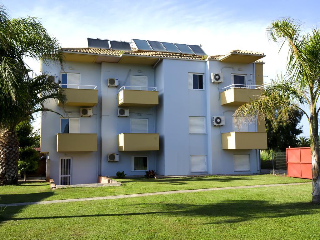 Voula Apartments ミティカス エクステリア 写真