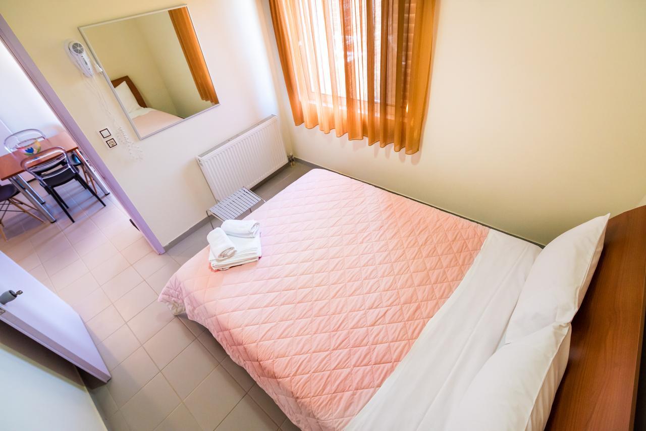 Voula Apartments ミティカス エクステリア 写真